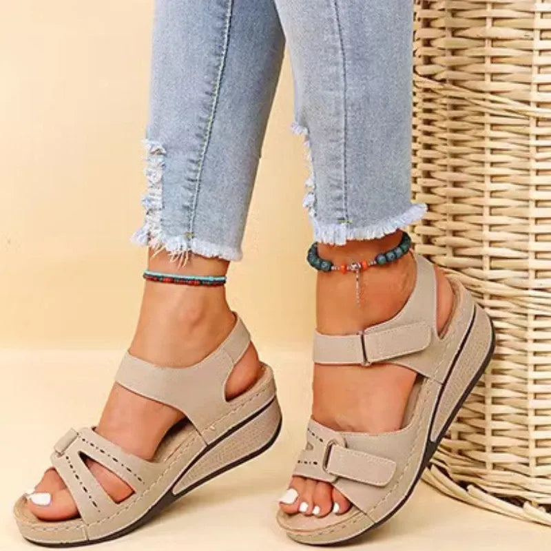 Néora™ Sandales Orthopédiques : Confort et Style Garantis