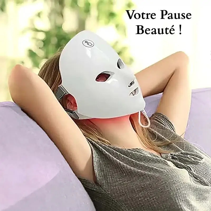 Masque EternityLightPro™ - Une Peau Jeune et Revitalisée